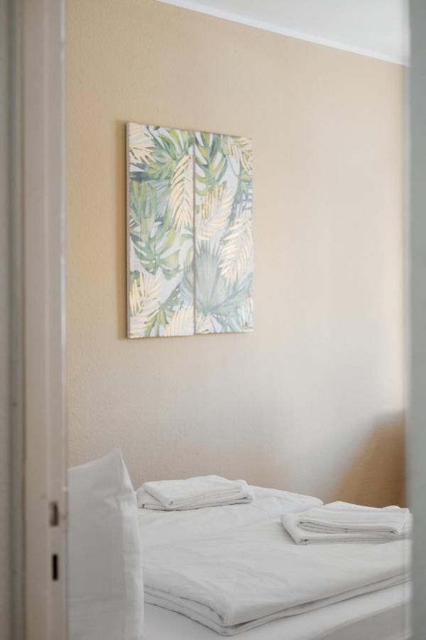 Arbio I Cozy Apartment Near Ku'Damm With Parking Berlim Exterior foto