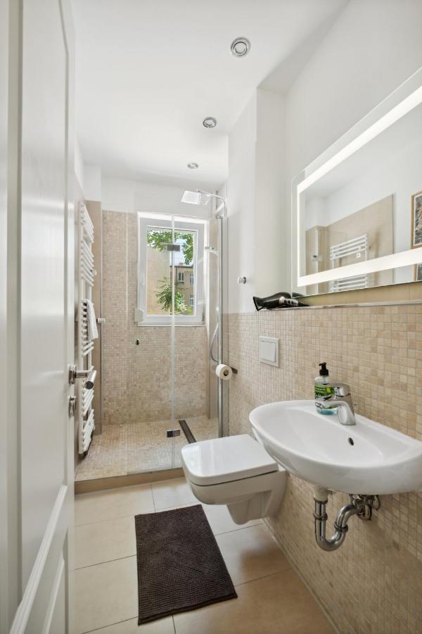 Arbio I Cozy Apartment Near Ku'Damm With Parking Berlim Exterior foto